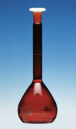 Class A Amber Glass Volumetric Flasks with Poly Stopper