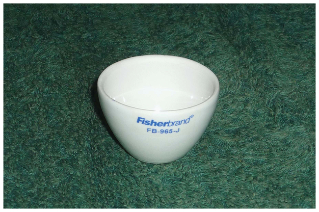 Wide-Form Porcelain Crucibles